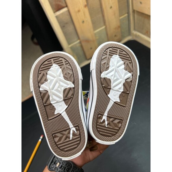 Converse All Star Infant Sneakers Shark Print Multi-Color Size 4 - Picture 7 of 7